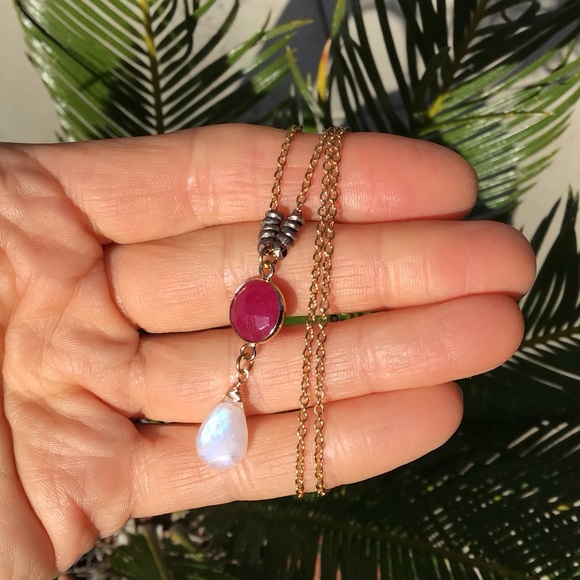 Sundance charm Ruby Moonstone necklace - Picture 9 of 9